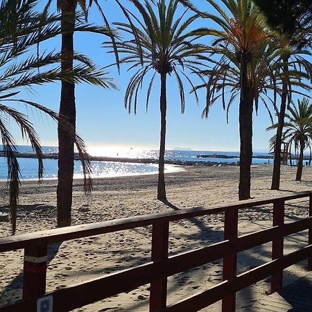 Estepona Port Beachside Apartment - Marina Bay Экстерьер фото