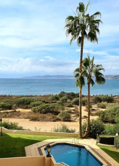 Estepona Port Beachside Apartment - Marina Bay Экстерьер фото