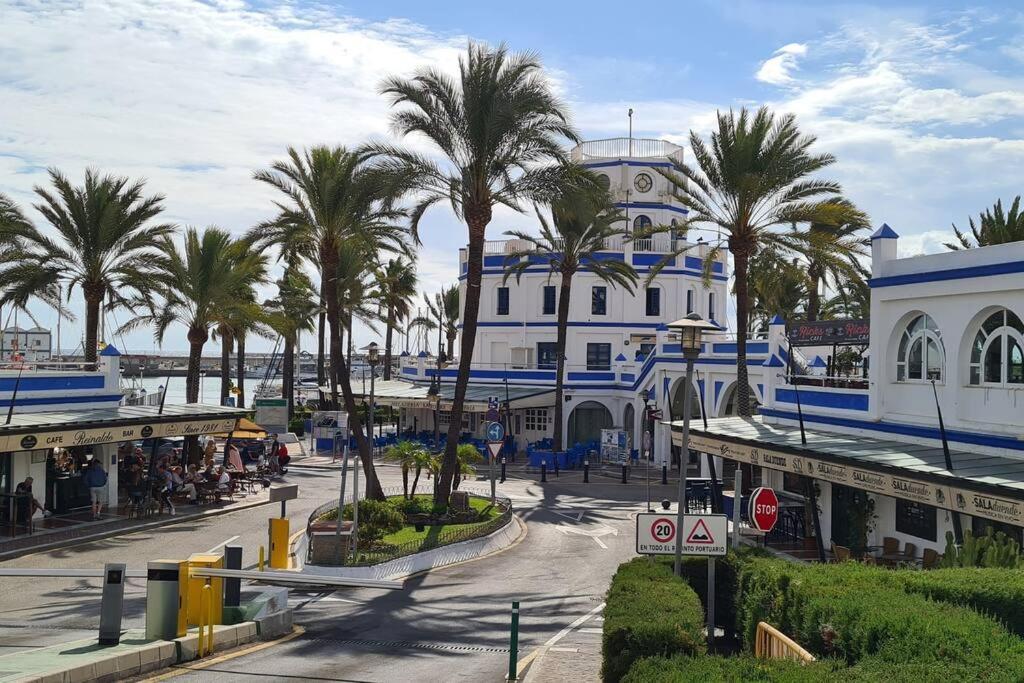 Estepona Port Beachside Apartment - Marina Bay Экстерьер фото
